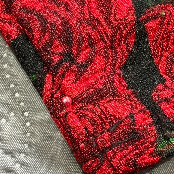 PAPILLON BLACK ROSES TUNIC - Picture 4 of 7